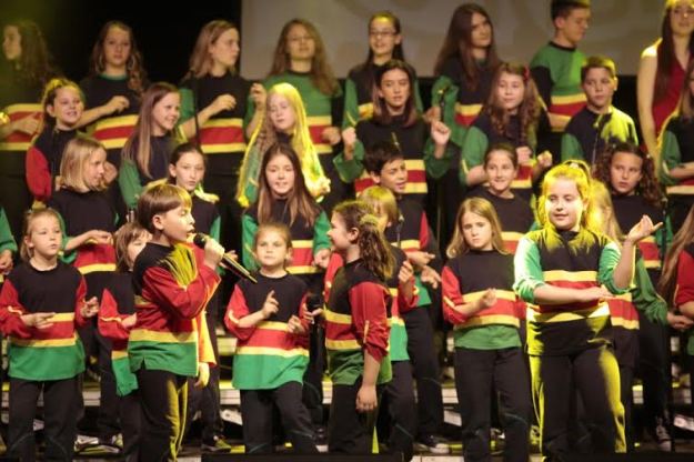 Klinci s Ribnjaka u Prištini u sklopu "Djeca Hrvatske djeci Europe"